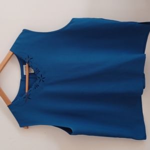 Beautiful sleeveless Bon Worth size XL